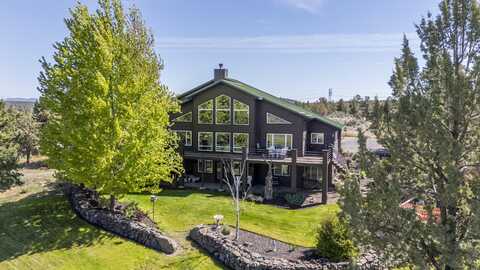 1164 SW Parrish Lane, Powell Butte, OR 97753