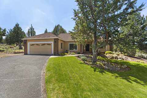 2125 Condor Drive, Redmond, OR 97756