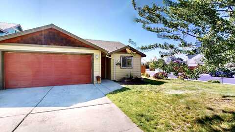 604 NW Green Forest Circle, Redmond, OR 97756