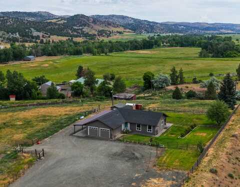 59683 HWY 26, John Day, OR 97845