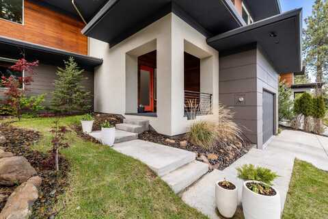 19504 SW Century Drive, Bend, OR 97702
