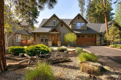 935 E Creek View Drive, Sisters, OR 97759