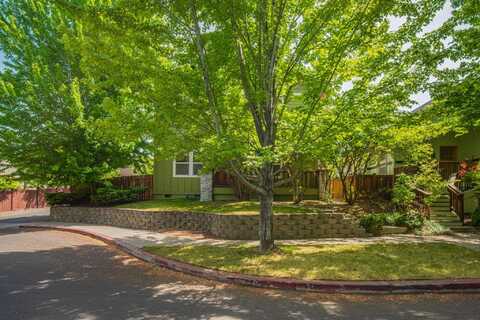 62713 Larkview Road, Bend, OR 97701