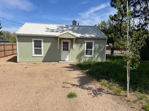 749 SW Madison Street, Madras, OR 97741