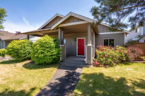1340 NW 19th Street, Redmond, OR 97756