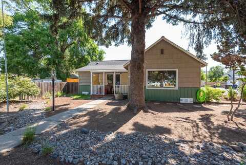 106 NW Canyon Drive, Redmond, OR 97756