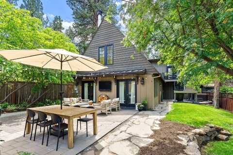 975 NE Norton Avenue, Bend, OR 97701
