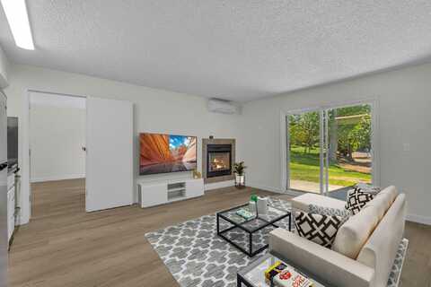 1565 NW Wall Street, Bend, OR 97703
