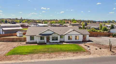 3956 NW 39th Drive, Redmond, OR 97756