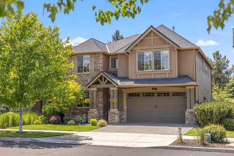 63109 Dakota Drive, Bend, OR 97701