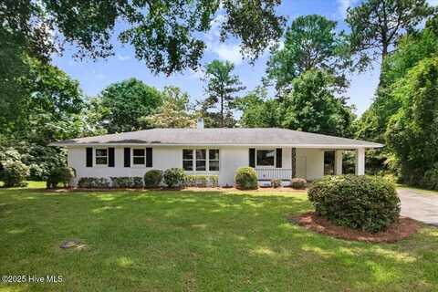 527 W College Street, Warsaw, NC 28398