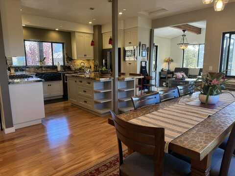 5395 Heavenly Ridge LN, EL SOBRANTE, CA 94803