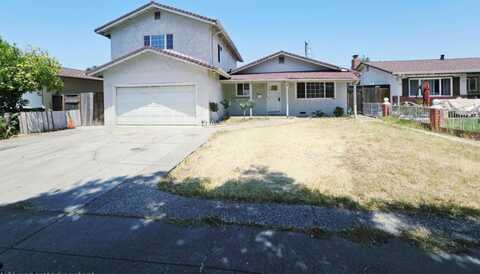 227 Whirlaway DR, SAN JOSE, CA 95111