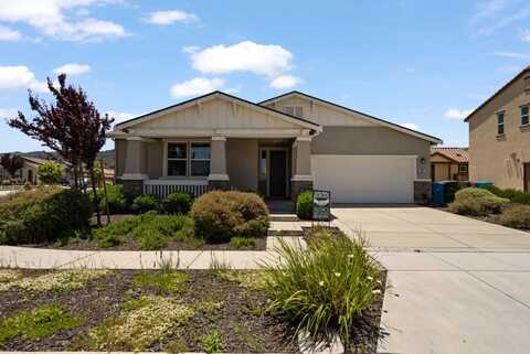 277 Copperleaf LN, SAN JUAN BAUTISTA, CA 95045