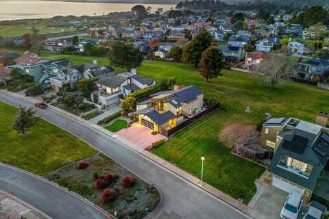 165 Via Trinita, APTOS, CA 95003