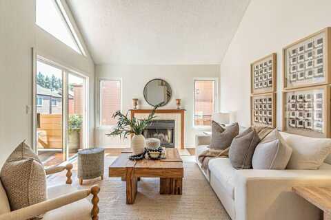 5386 Borneo CIR, SAN JOSE, CA 95123