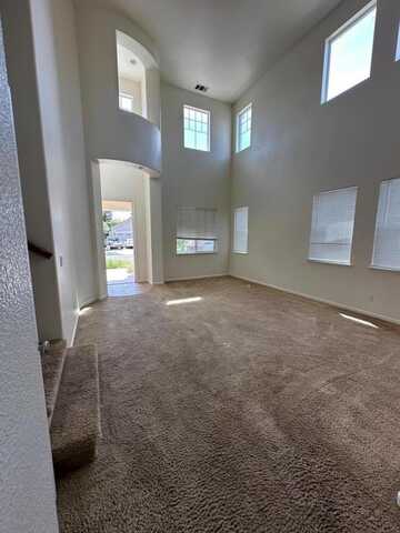 1160 Bellflower WAY, LOS BANOS, CA 93635
