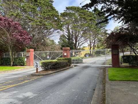 82 Crown CIR, South San Francisco, CA 94080