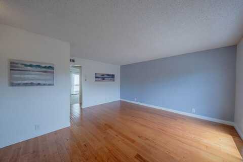 500 Glenwood CIR 420, MONTEREY, CA 93940