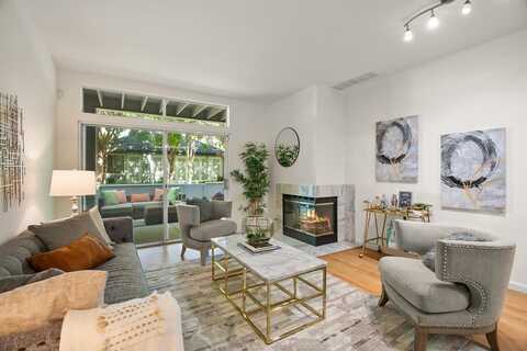 1648 Parkview Green CIR, San Jose, CA 95131