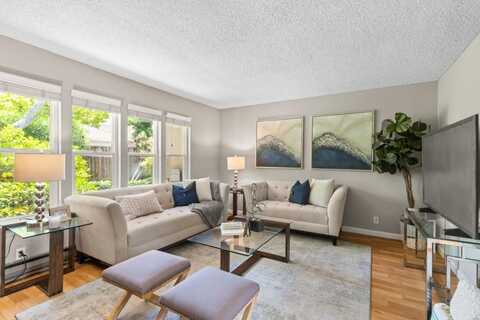 1544 Glenpine DR, SAN JOSE, CA 95125