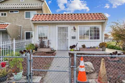 708 Sequoia BLVD, TRACY, CA 95376