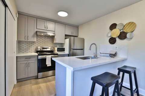 765 Warring DR 1, SAN JOSE, CA 95123
