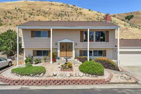 423 Riviera DR, Union City, CA 94587