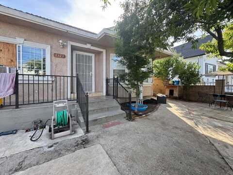 1323 S Almaden AVE, SAN JOSE, CA 95110