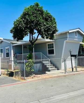 655 S. 34th ST 15, SAN JOSE, CA 95116