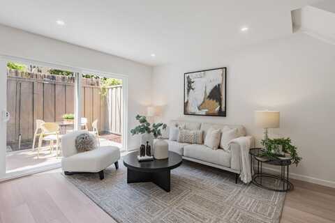 530 La Conner DR 24, SUNNYVALE, CA 94087