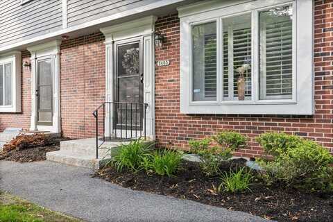 2403 Pheasant Creek Ln, Peabody, MA 01960