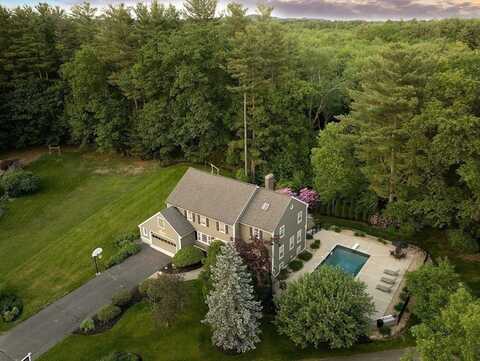 10 Reinsway Circle, Westford, MA 01886