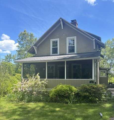 19 Aldena Rd, Worcester, MA 01603