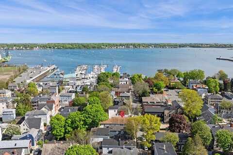 23 Turner St, Salem, MA 01970