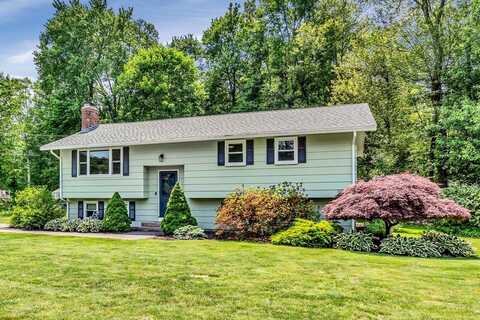 24 John Robinson Dr, Hudson, MA 01749