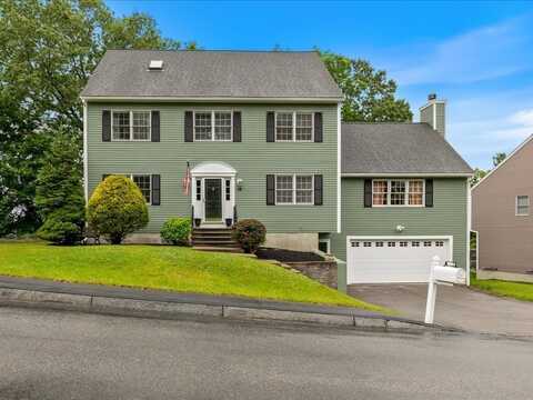 13 Towne Hill Rd, Haverhill, MA 01835