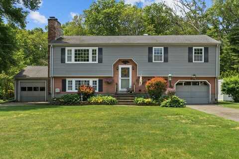 15 Cushing Street, Salisbury, MA 01952