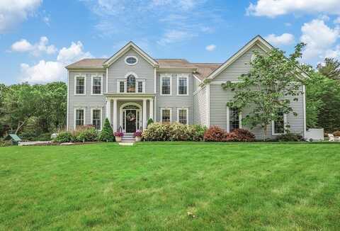 132 Hemmingway Pl, Wrentham, MA 02093