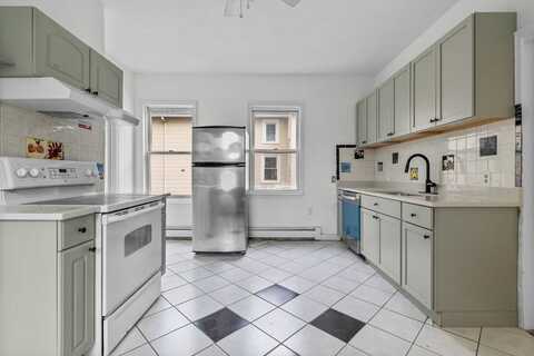 91 Flint St, Somerville, MA 02145