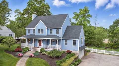 8 Valley Road, Danvers, MA 01923
