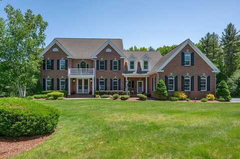 24 Tanglewood Dr., Nashua, NH 03062