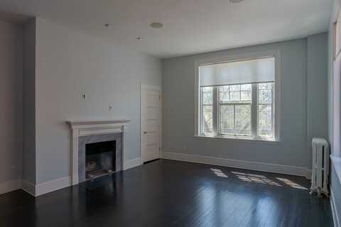 371 Harvard St, Cambridge, MA 02138