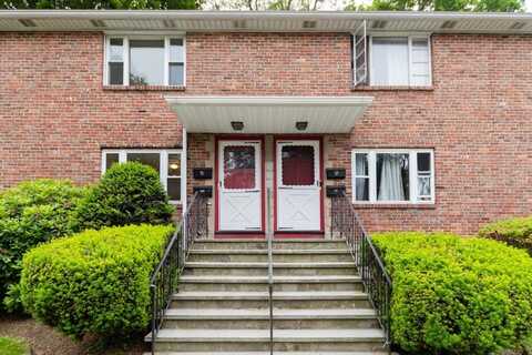 58 Aldrich Rd, Watertown, MA 02472