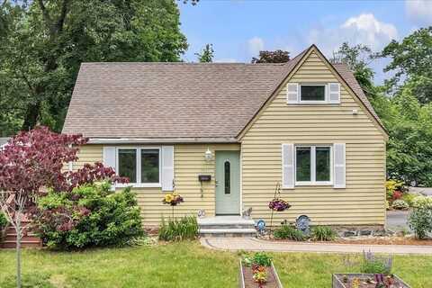 165 West St, Randolph, MA 02368