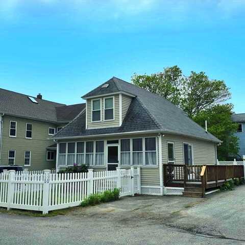 129 Lafayette St, Lowell, MA 01854