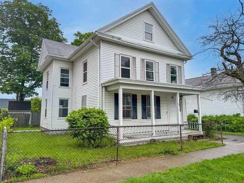 66 Taylor St, Holyoke, MA 01040
