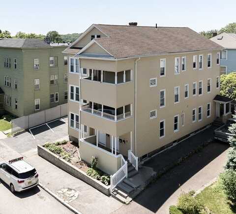 30-32 Loxwood St, Worcester, MA 01604