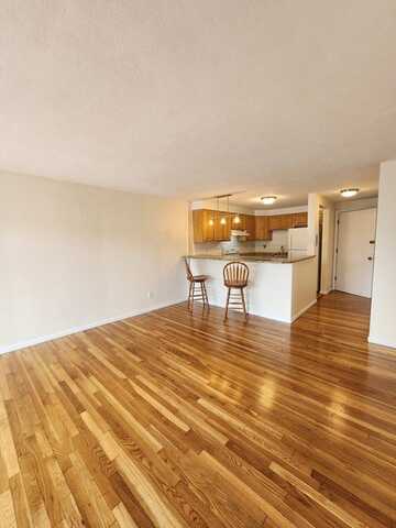 10 Coffey St, Boston, MA 02122