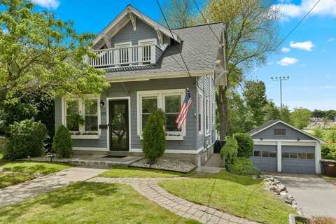 475 East St, Dedham, MA 02026